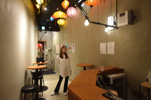 【日本ワインが飲める店】リズムバー2とawato＠新宿二丁目～人気の横丁でカジュアルに日本ワインを楽しもう～